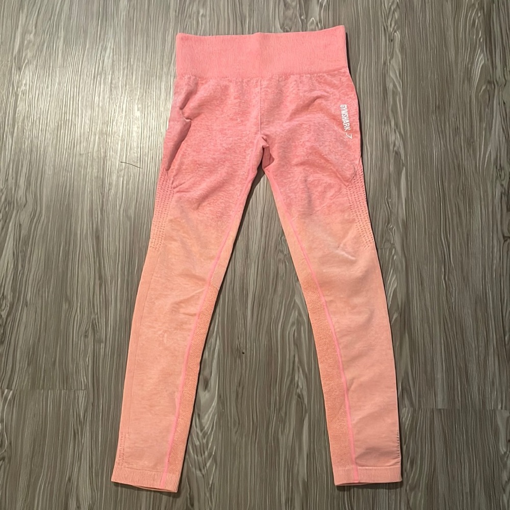 Gymshark pink/peach hombre leggings